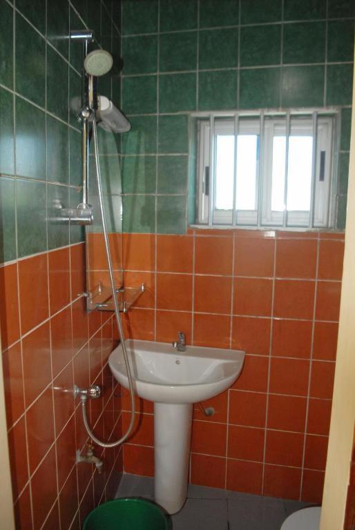 Benin Berge Hotel Cotonou Bagian luar foto