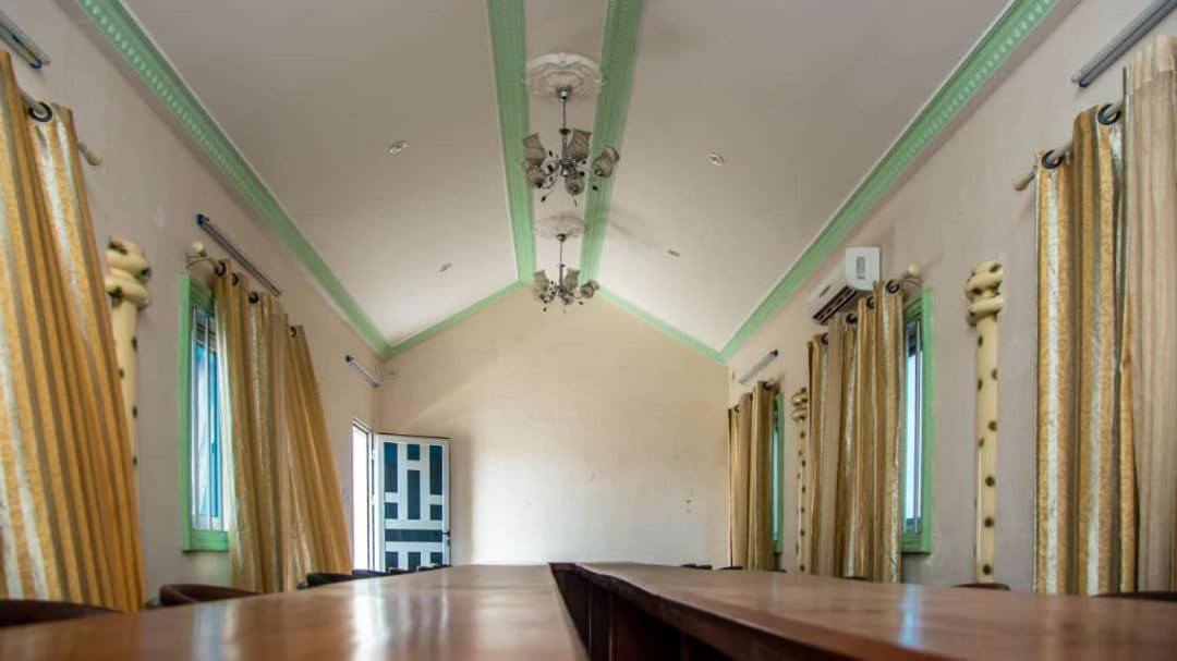 Benin Berge Hotel Cotonou Bagian luar foto