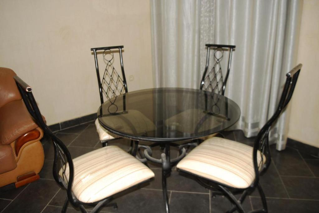 Benin Berge Hotel Cotonou Bagian luar foto